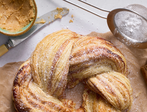 Cinnamon & Caramel Puff Pastry Wreath